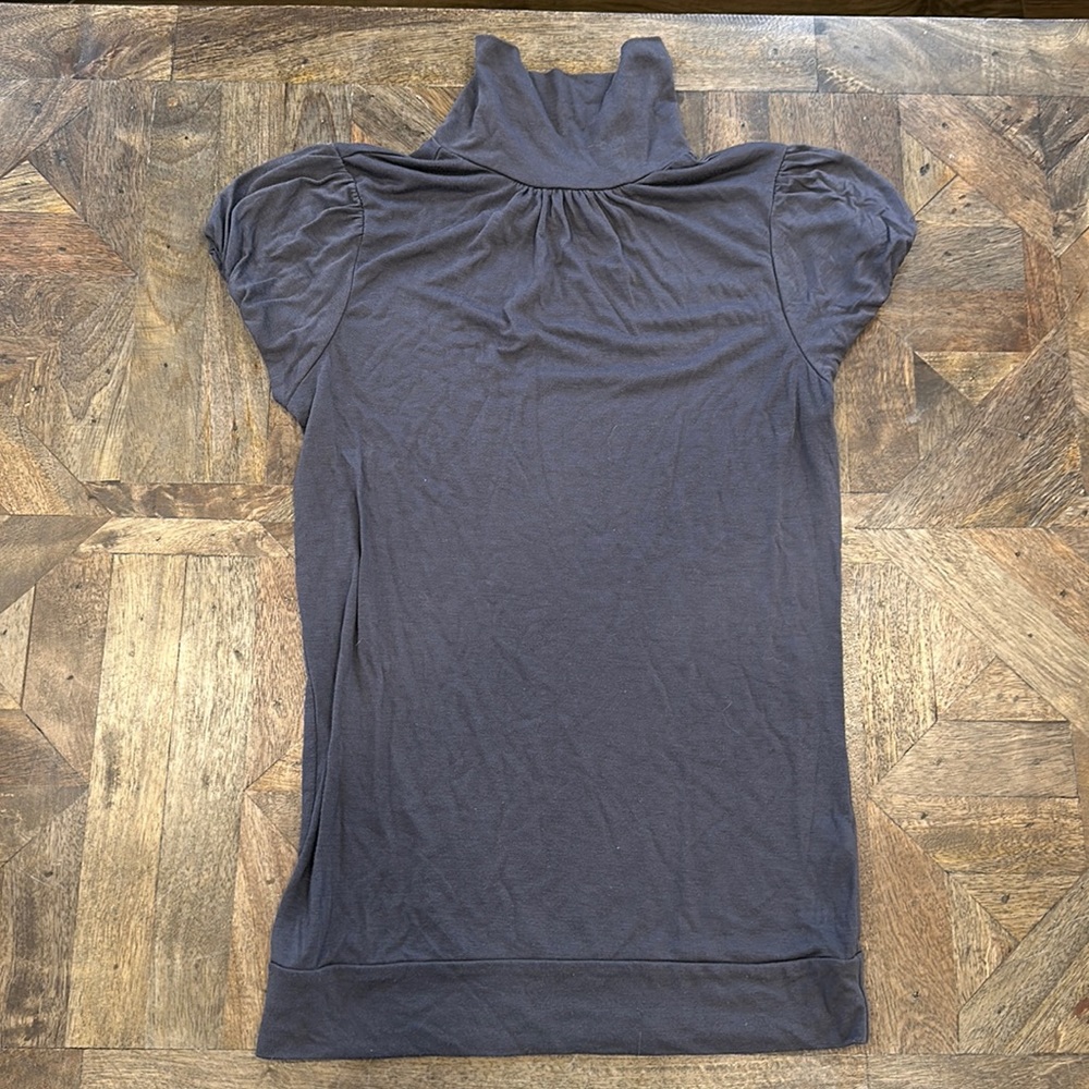 Forever 21 | Turtle Mock Neck Blouse | Short Bubble Cap Sleeve | Gray | Size S